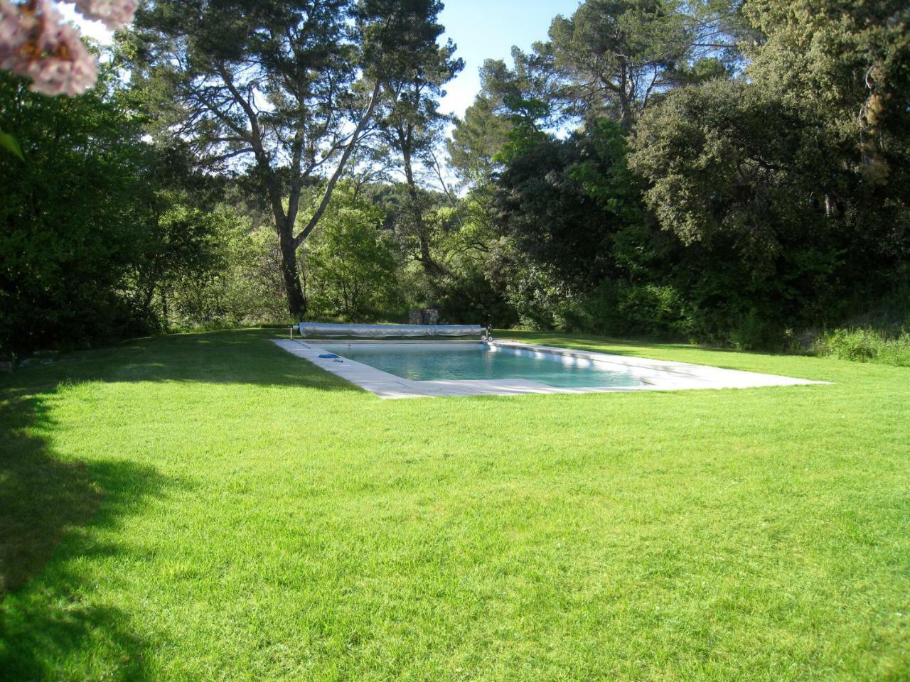 Bastide De Ganay - Saint Jerome Bed & Breakfast เอ็ก-ซอง-โพรวองซ์ ภายนอก รูปภาพ